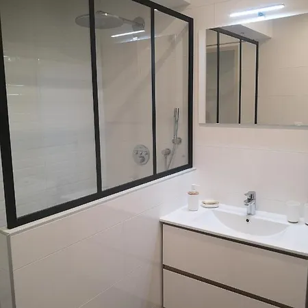 Hypercentre Maria Palace***** * Lilla