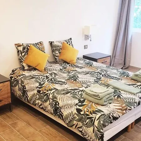 Hypercentre Maria Palace*****