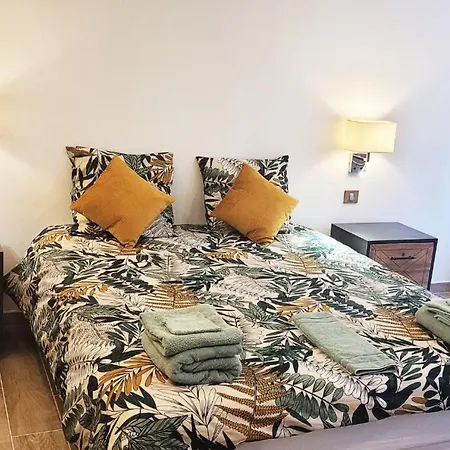 Apartment Hypercentre Maria Palace***** *